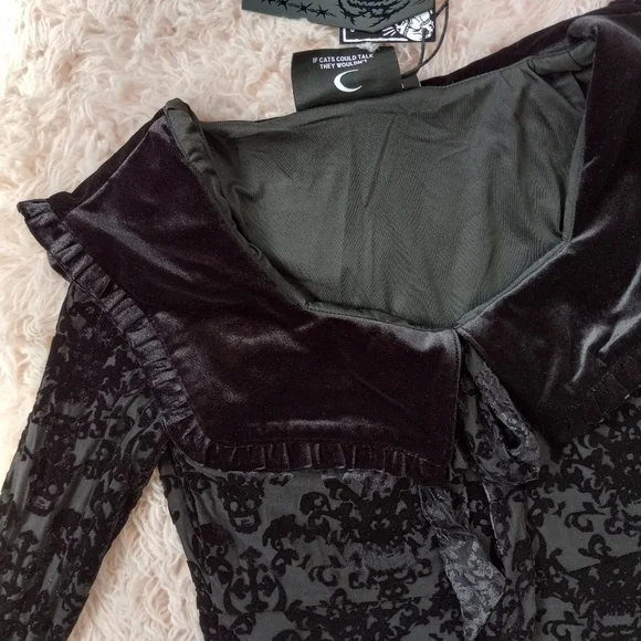 SOLD! Killstar velvet soft Lydia Deets inspired dress w/Victorian skull design - Picture 11 of 13